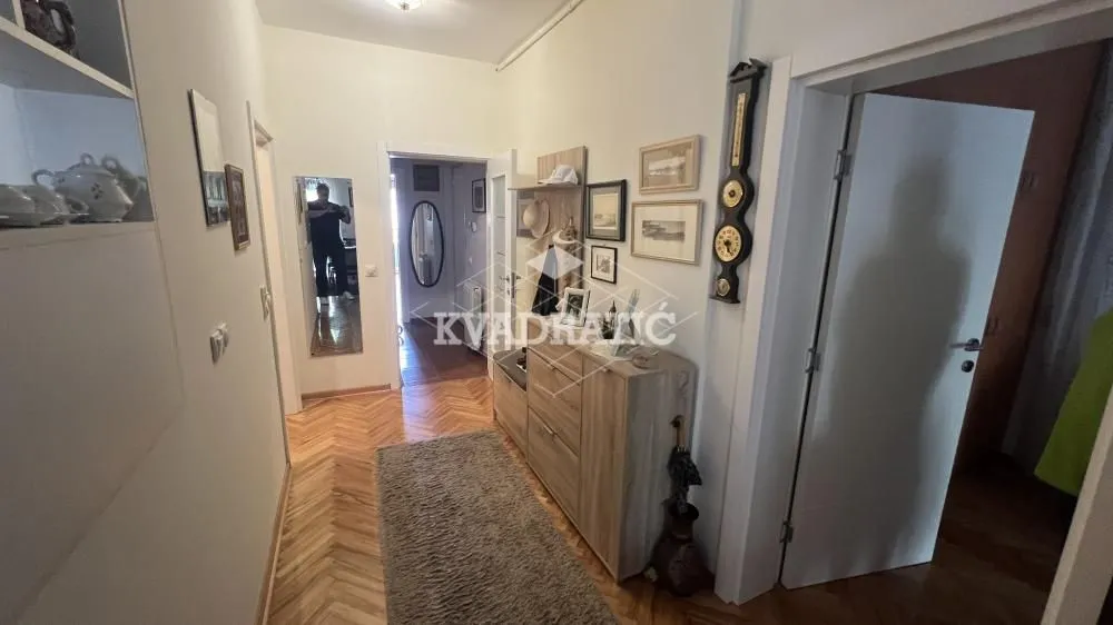 Prodaja, stan, 150m², Voždovac Sve Podlokacije, Beograd