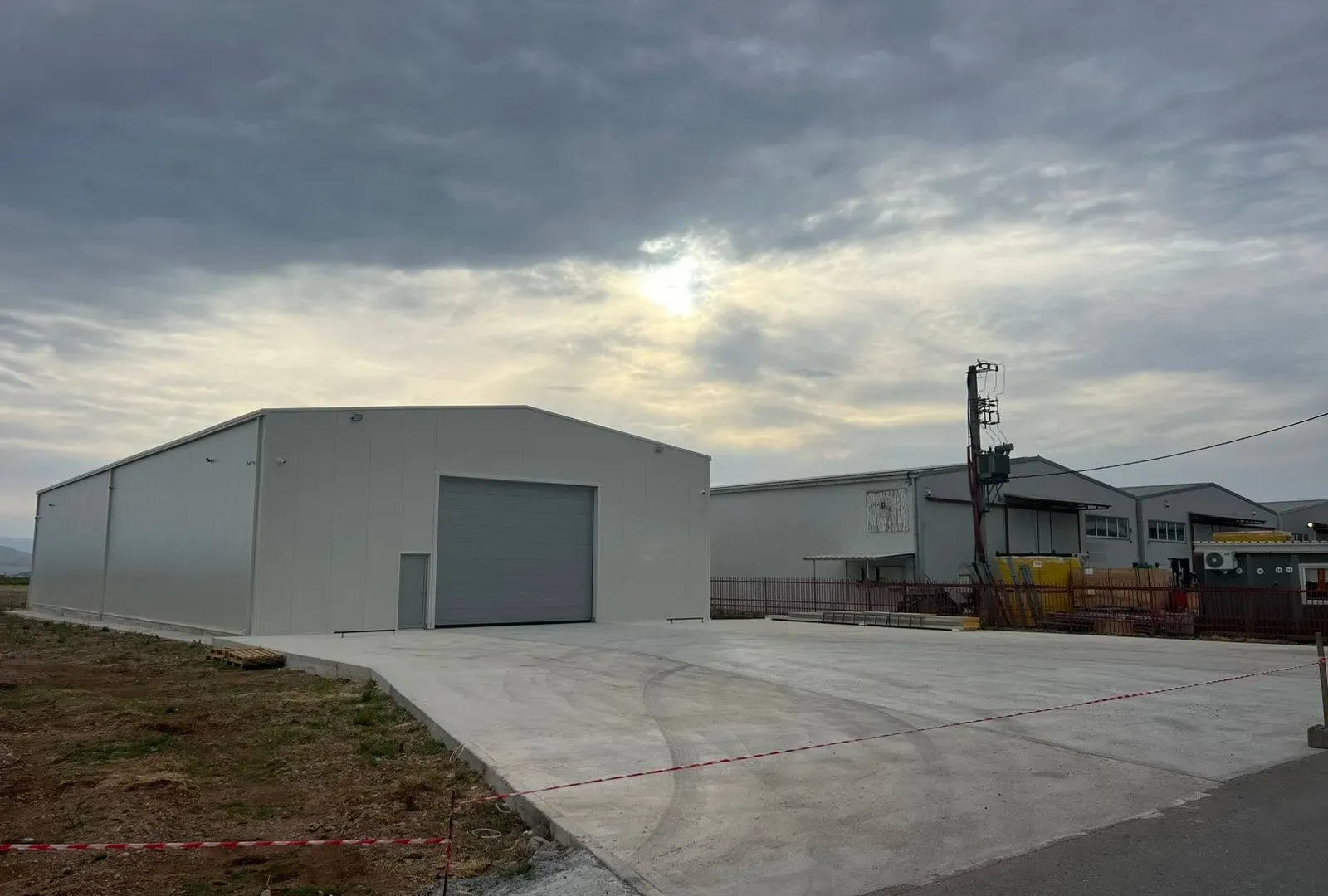 Rent, office space, 584m², Kuće Rakića, Podgorica