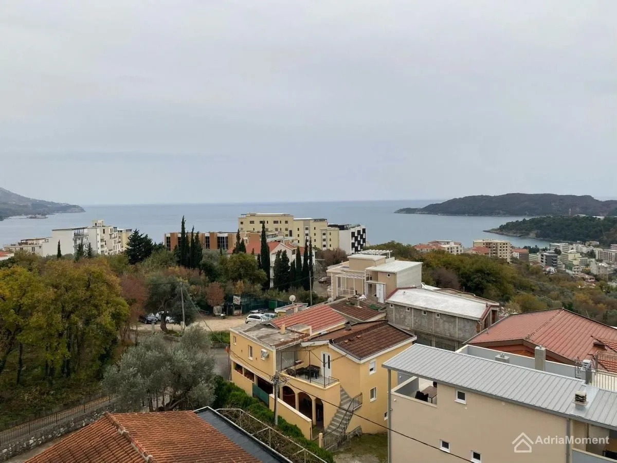 Sale, two bedroom apartment, 98m², Bečići, Budva