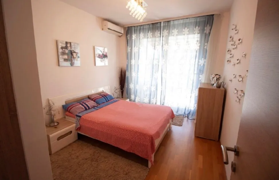Rent, two bedroom apartment, 54m², Centar, Budva