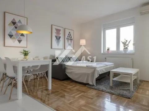 Izdavanje, stan, 26m², Bulevar Oslobodjenja, Novi Sad Sve Podlokacije - image 4
