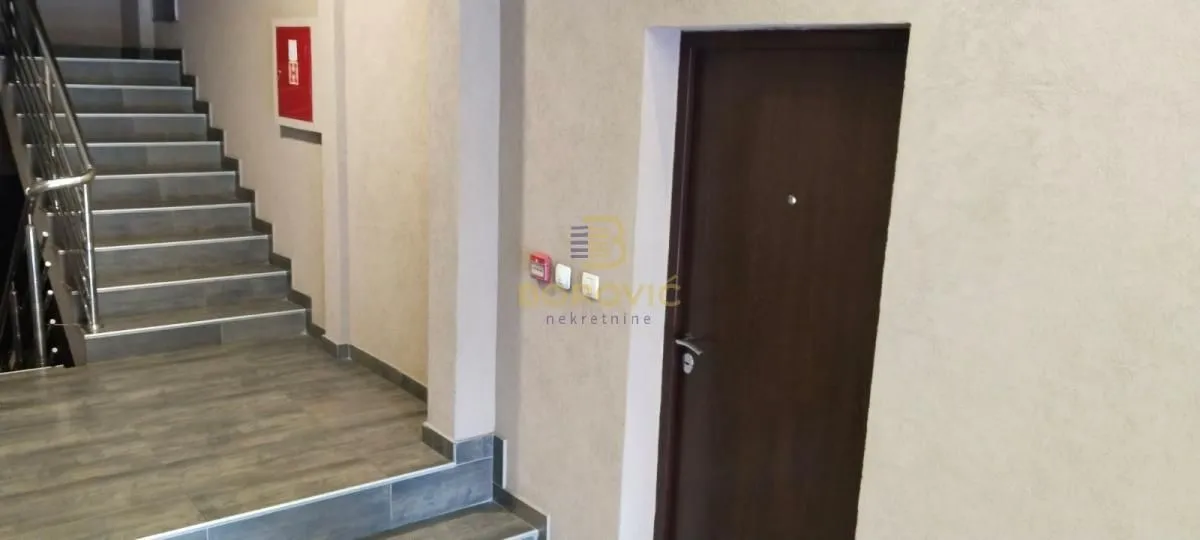 Sale, studio apartment, 22m², Đeram Pijaca, Beograd