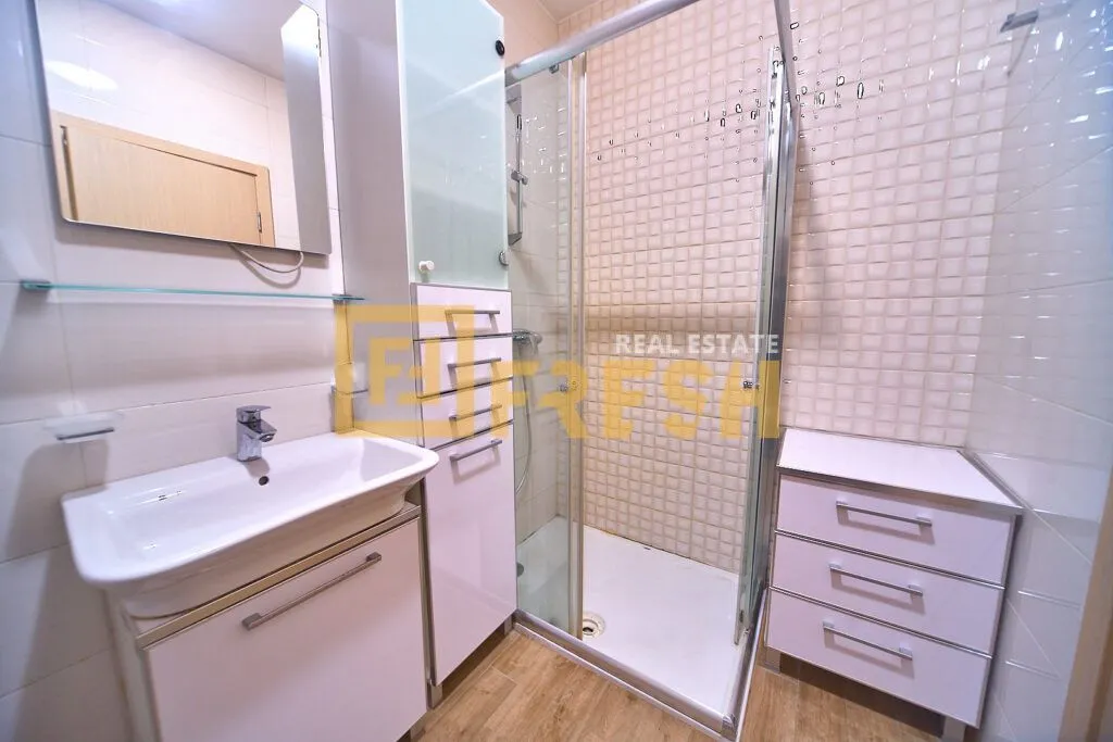 Prodaja, dvosoban stan, 66m², City Kvart, Podgorica