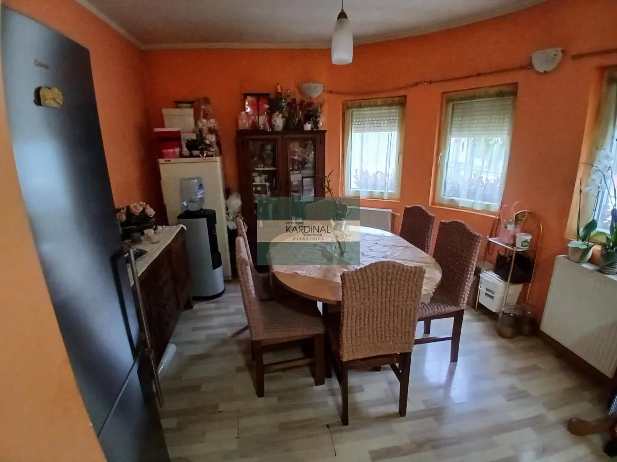 Prodaja, kuća, 334m², Tavrića obori, Jagodina