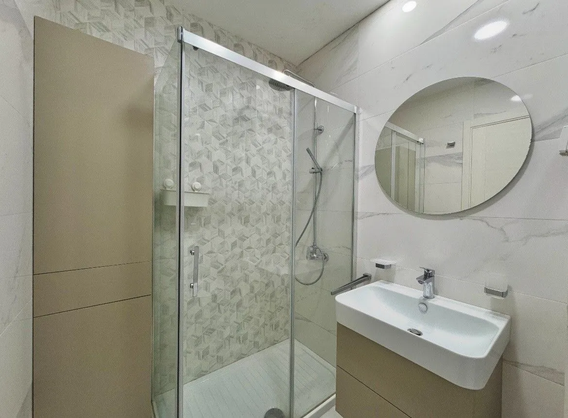 Prodaja, dvosoban stan, 70m², Central Point, Podgorica