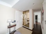 Izdavanje, trosoban stan, 88m², Savski Venac, Beograd - image 12