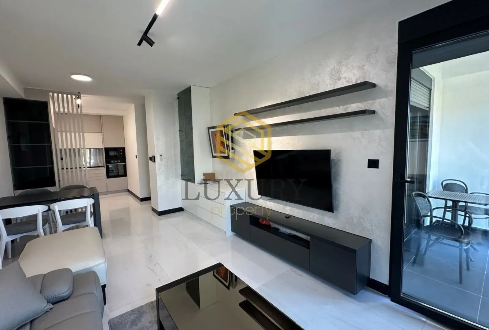 Prodaja, jednosoban stan, 45m², Zagorič, Podgorica
