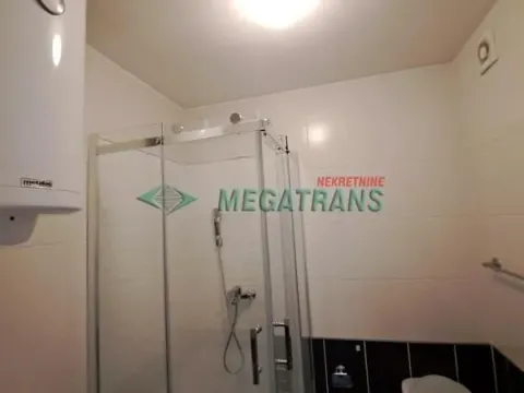 Izdavanje, dvosoban stan, 42m², Centar, Novi Sad - image 15