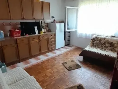 Prodaja, kuća, 175m², Rakitovo, Jagodina - image 10