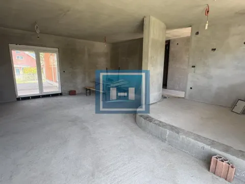 Kuća in Budžino brdo