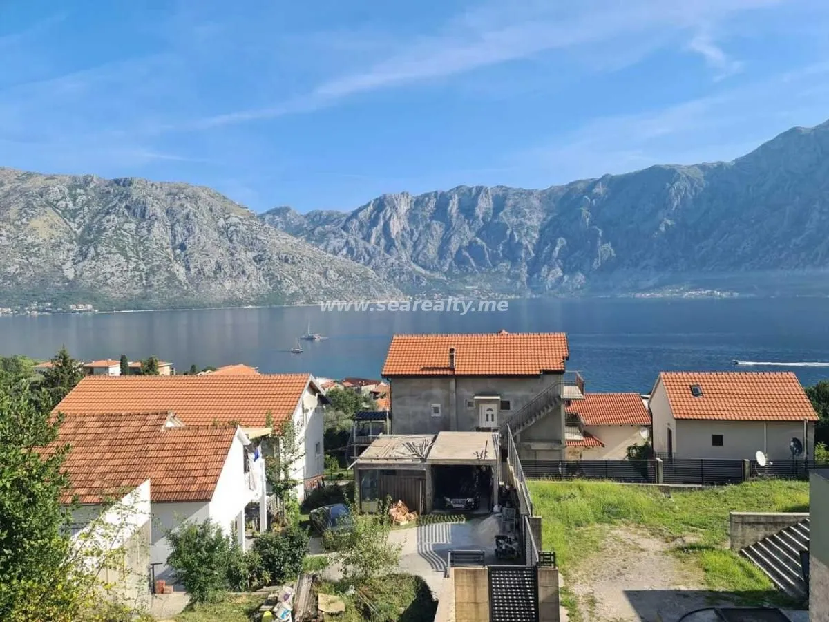 Prodaja, stan, 56m², Prčanj, Kotor
