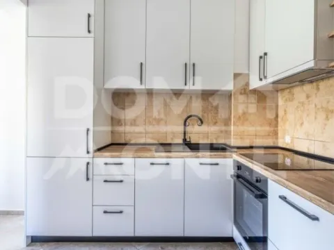 Sale, two bedroom apartment, 52m², Centar, Tivat - image 3
