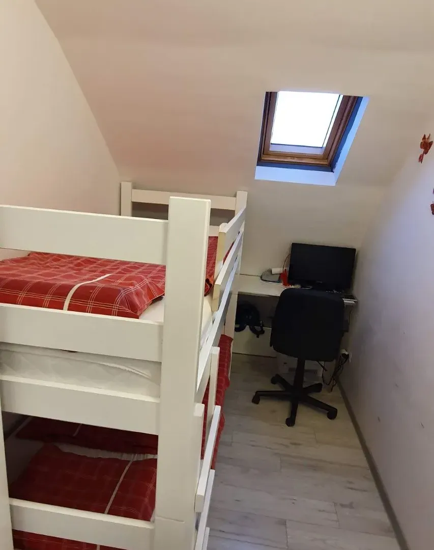 Izdavanje, dvosoban stan, 64m², Zabjelo, Podgorica