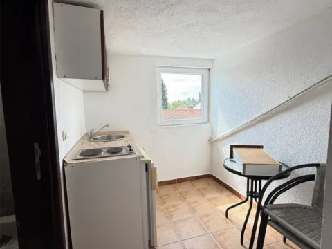 Prodaja, kuća, 213m², Buljarica, Budva - image 9