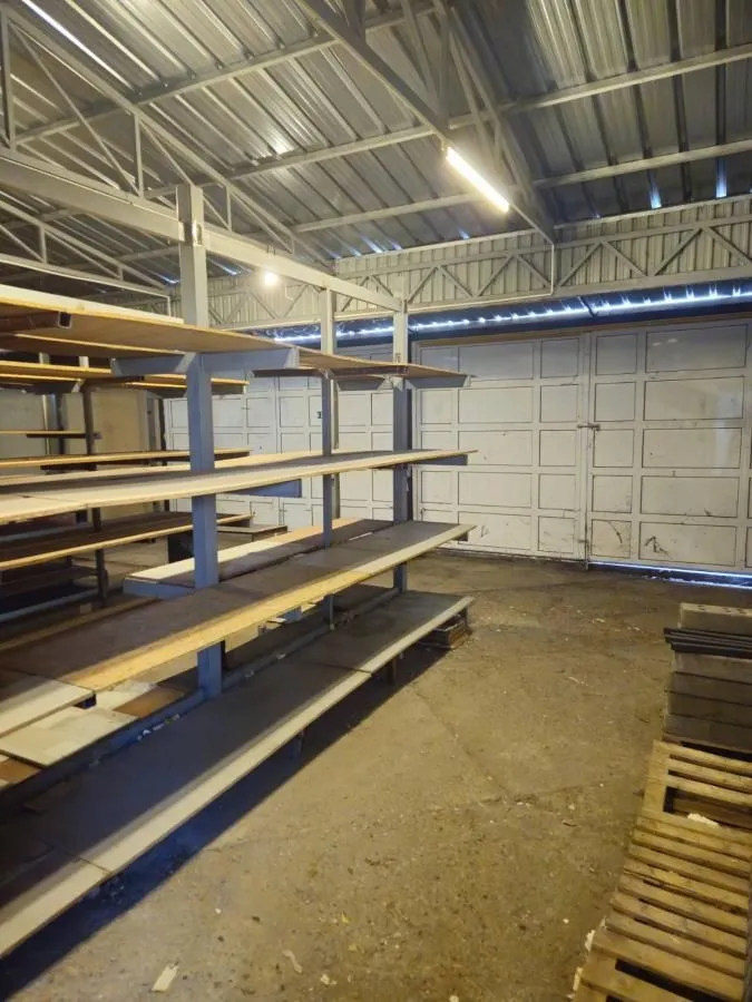 Rent, office space, 1000m², Dušanovac, Voždovac Sve Podlokacije