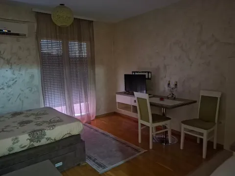 Prodaja, jednosoban stan, 29m², Stari Aerodrom, Podgorica - image 7