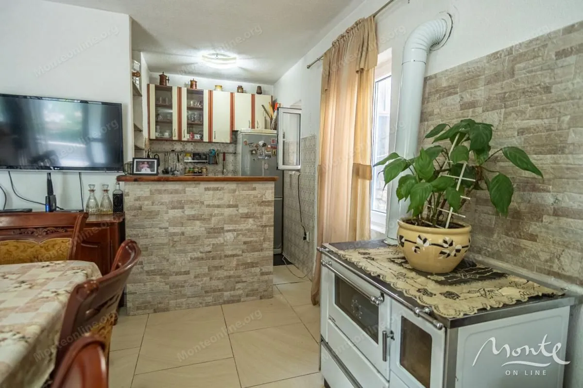 Prodaja, kuća, 64m², Zelenika, Herceg Novi