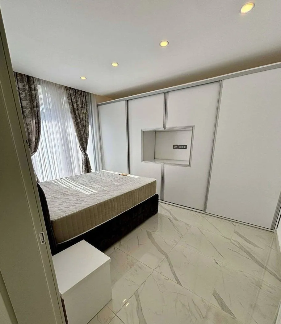 Izdavanje, jednosoban stan, 98m², Sremska Kamenica, Petrovaradin