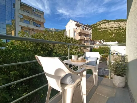 Rent, one bedroom apartment, 43m², Lazi, Budva - image 3