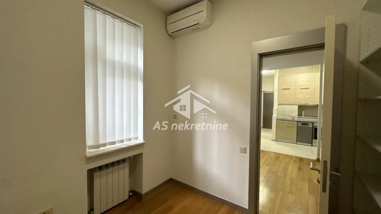 Rent, apartment, 223m², Kalenić Pijaca, Vračar Sve Podlokacije