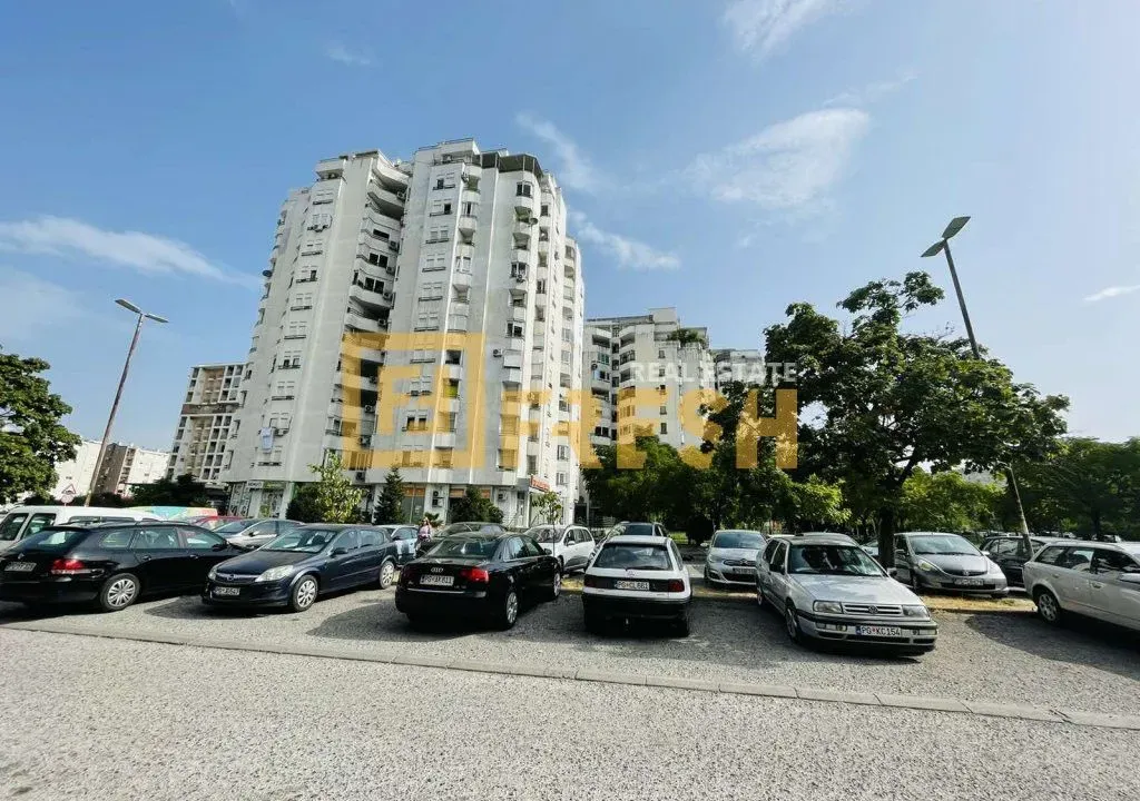 Prodaja, jednosoban stan, 58m², Blok 5, Podgorica