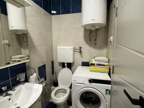 Prodaja, trosoban stan, 68m², Centar, Novi Sad - image 18