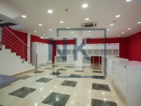 Izdavanje, poslovni prostor, 214m², Drpe Mandića, Podgorica - image 7