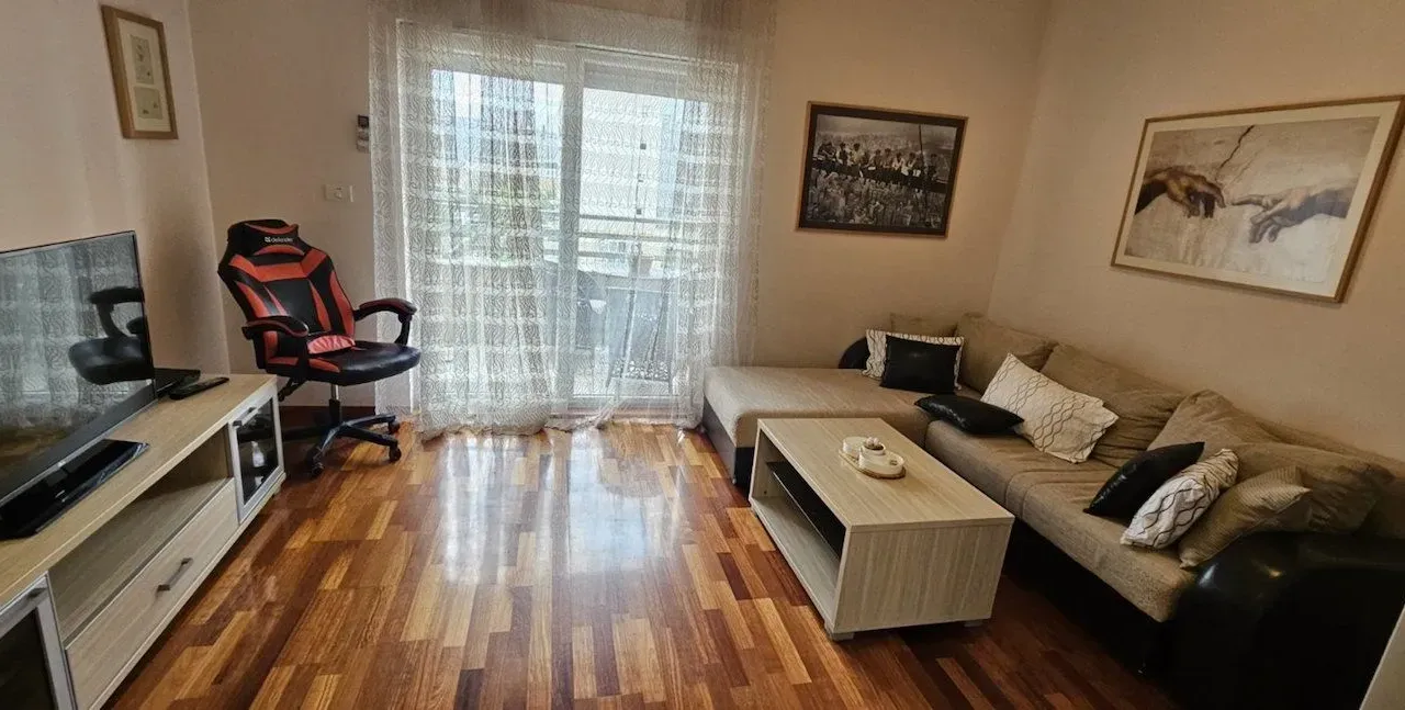 Izdavanje, stan, 70m², City Kvart, Podgorica