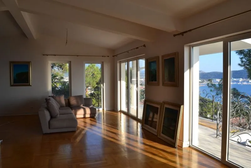 Sale, house, 360m², Šušanj, Bar
