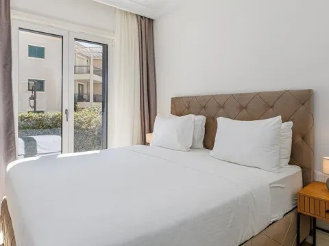 Sale, one bedroom apartment, 50m², Luštica, Tivat - image 4