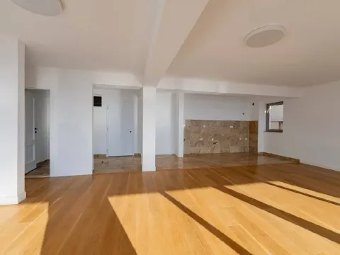 Prodaja, trosoban stan, 160m², Pržno, Budva - image 2