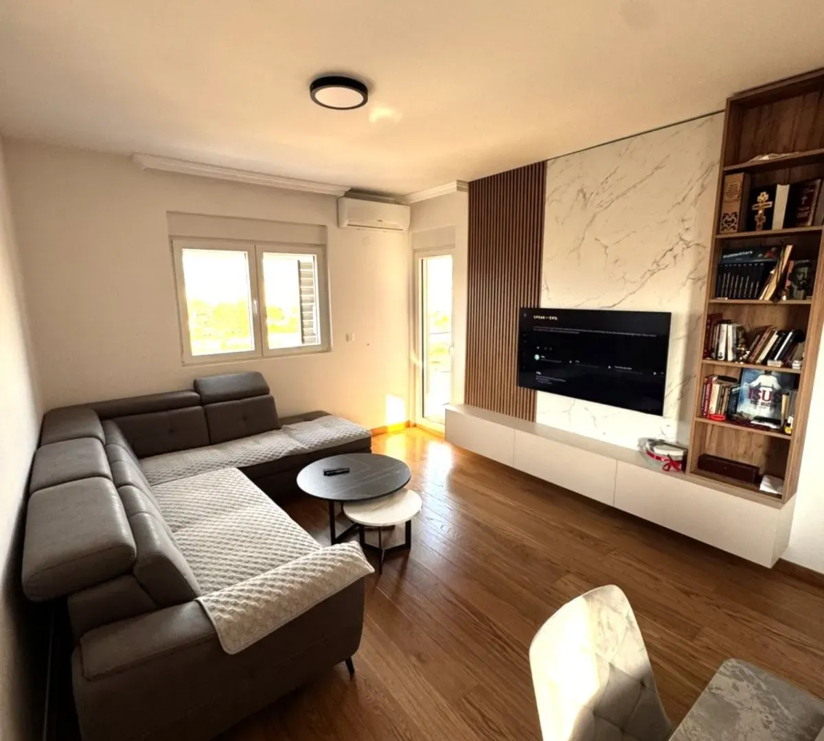 Prodaja, dvosoban stan, 72m², New City, Podgorica