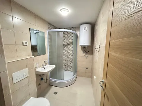 Sale, one bedroom apartment, 53m², Stari Aerodrom, Podgorica - image 5