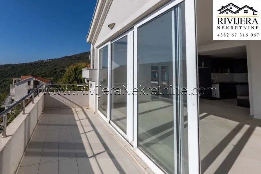Prodaja, kuća, 297m², Topla, Herceg Novi