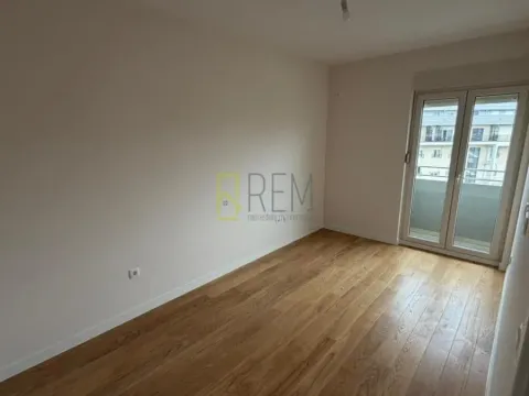 Prodaja, jednosoban stan, 40m², Central Point, Podgorica - image 5