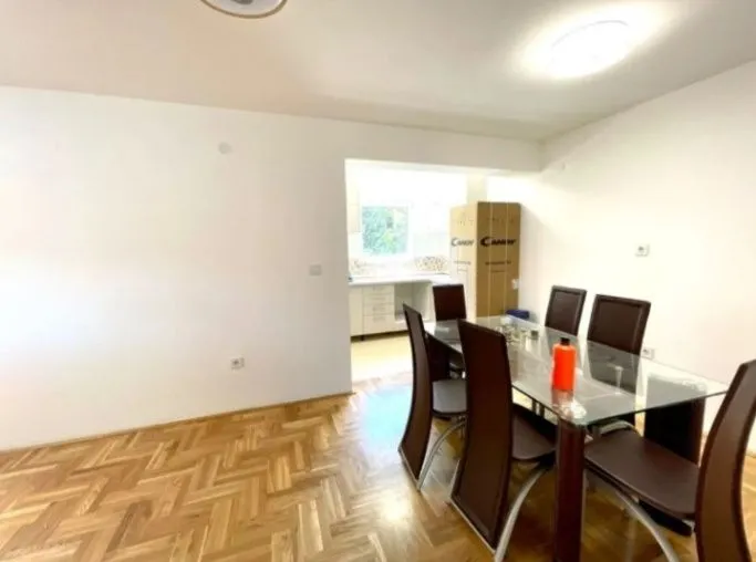 Prodaja, dvosoban stan, 91m², Masline, Podgorica