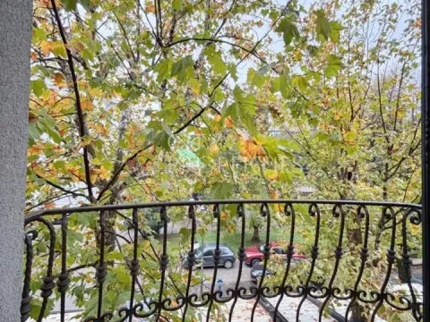 Izdavanje, poslovni prostor, 120m², Centar, Podgorica - image 7