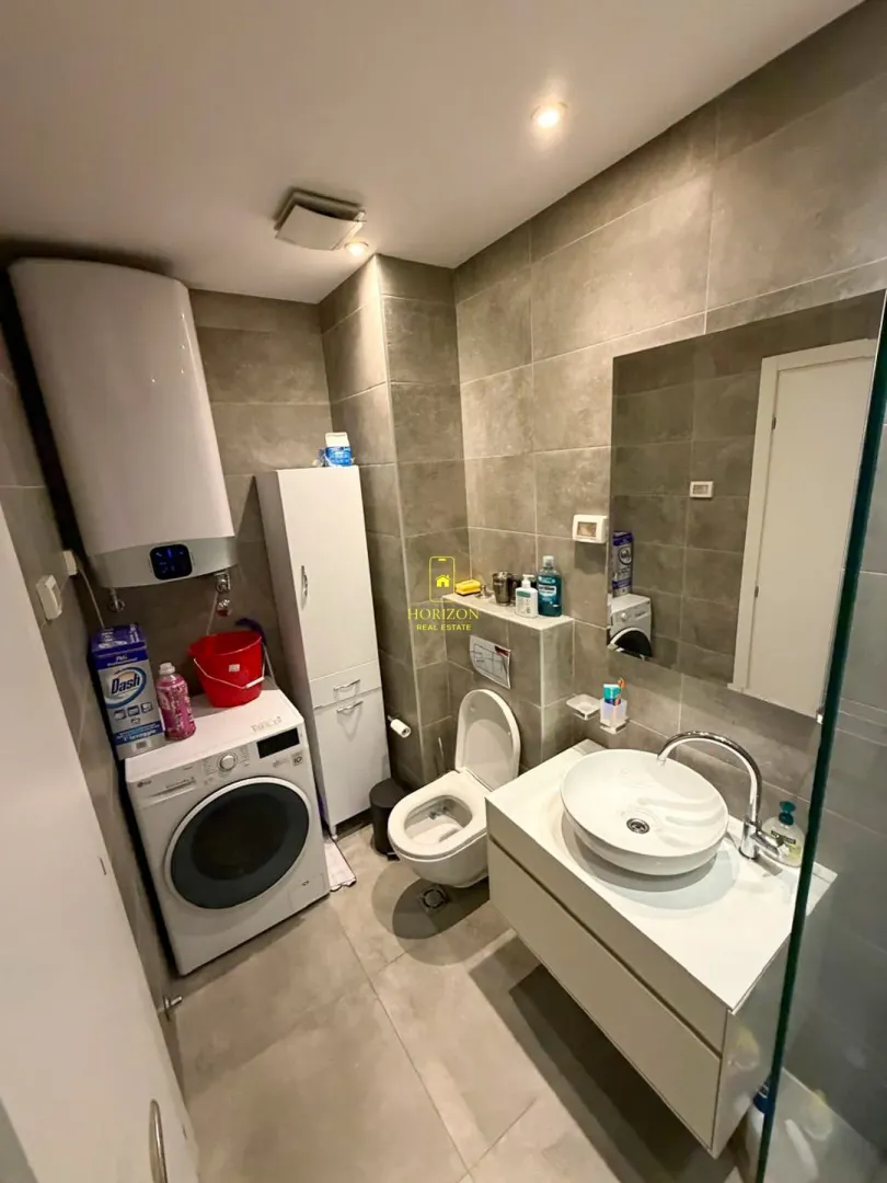 Prodaja, dvosoban stan, 78m², Centar, Podgorica