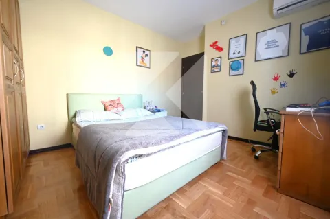 Prodaja, kuća, 387m², Donji Kokoti, Podgorica - image 12