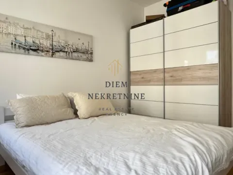 Rent, one bedroom apartment, 47m², City Kej, Podgorica - image 2