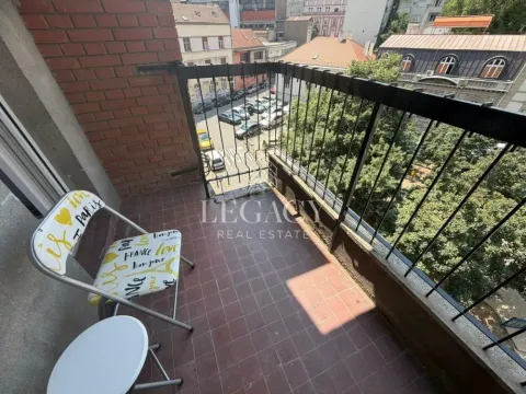 Izdavanje, dvosoban stan, 59m², Stari Grad, Beograd - image 15