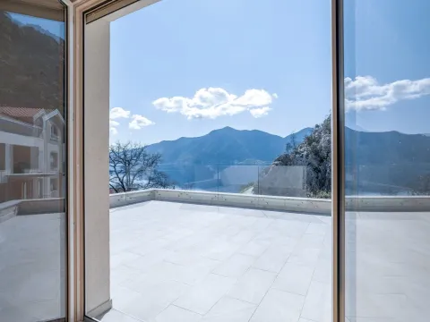 Prodaja, stan, 120m², Kotor, Crna Gora - image 14