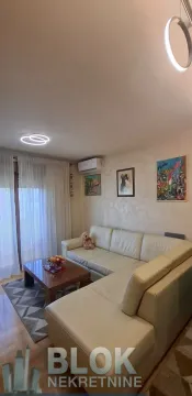 Prodaja, dvosoban stan, 67m², Stari Aerodrom, Podgorica - image 5