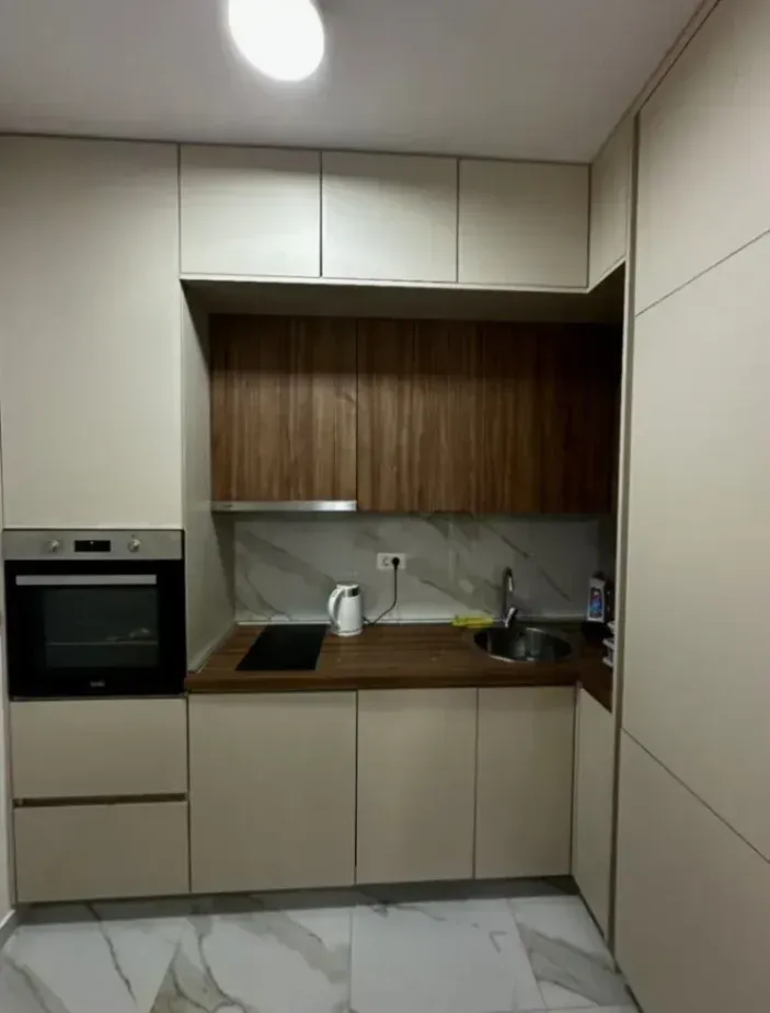 Izdavanje, jednosoban stan, 45m², 1 maj, Podgorica