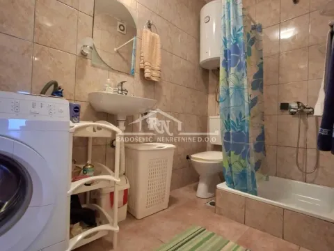 Prodaja, stan, 25m², Borča 1, Borča Sve Podlokacije - image 11