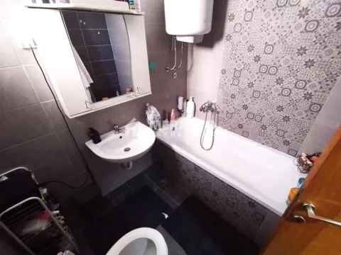 Sale, four bedroom apartment, 109m², Mala Amerika, Zrenjanin - image 15