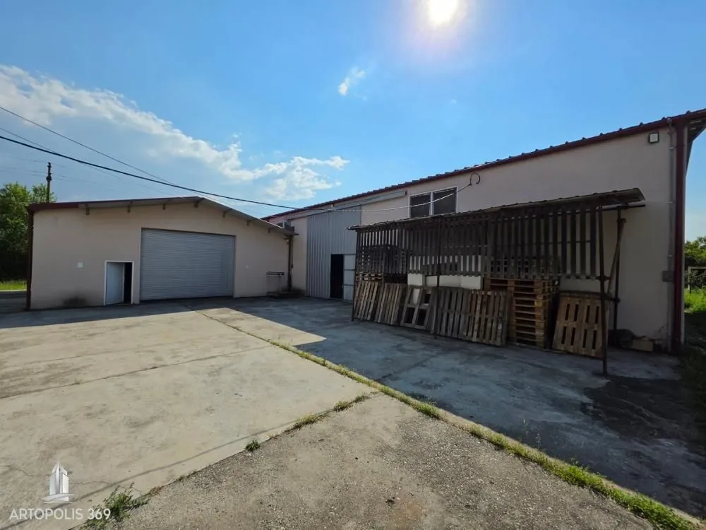 Sale, office space, 447m², Obrenovac, Beograd