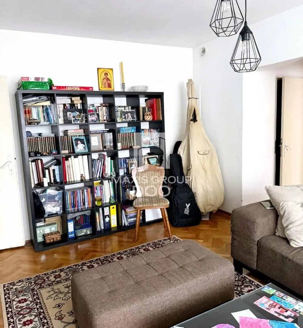 Prodaja, trosoban stan, 71m², Brace Jerković, Voždovac Sve Podlokacije
