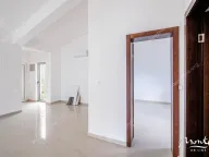 Prodaja, trosoban stan, 103m², Dobrota, Kotor - image 19