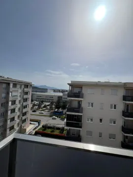 Prodaja, jednosoban stan, 53m², City Kvart, Podgorica - image 12